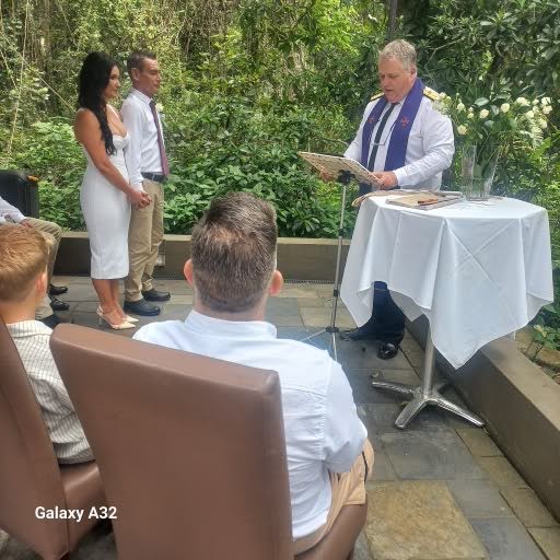 Wedding ceremony by Dr. Gerrit Rademeyer in Genadendal